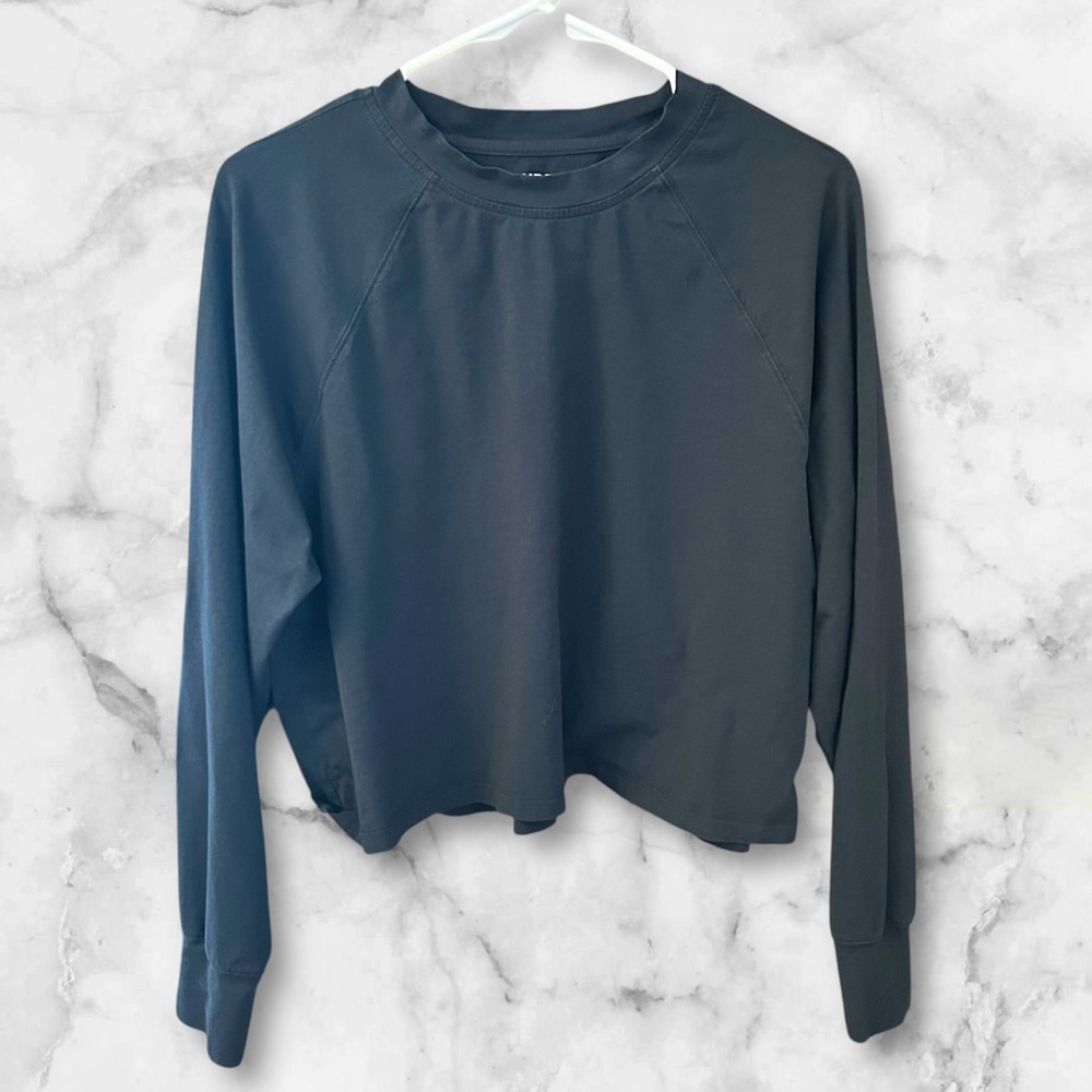 Abercrombie and Fitch top size small